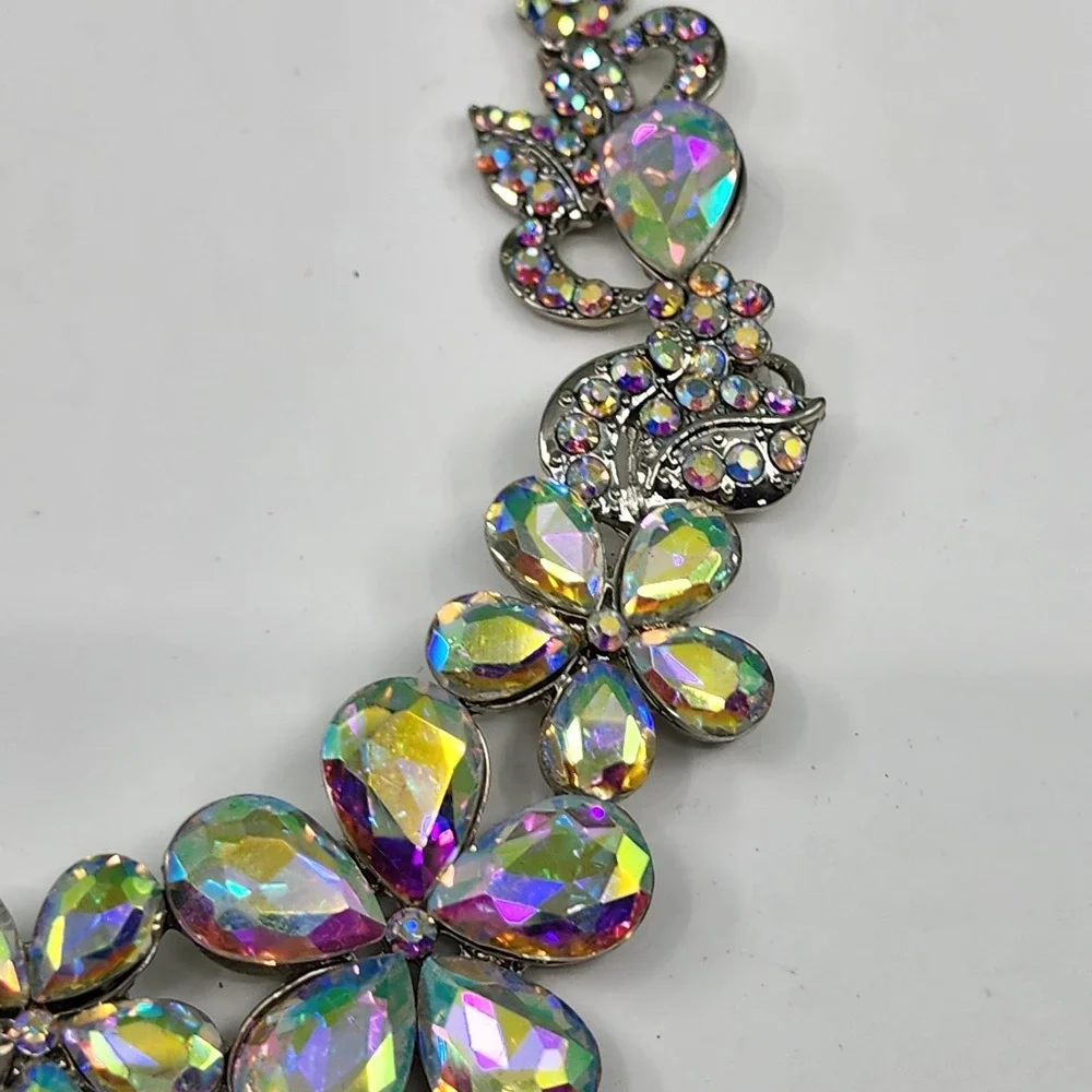 Disney AB Rhinestone Floral Bib Statement Necklace Silver Tone Iridescent Glam